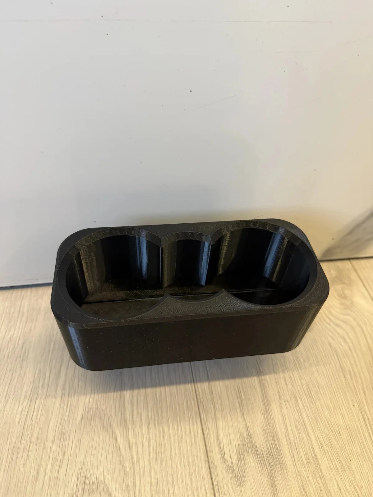 Cup holder kompatibilan sa Alfa Romeo 147