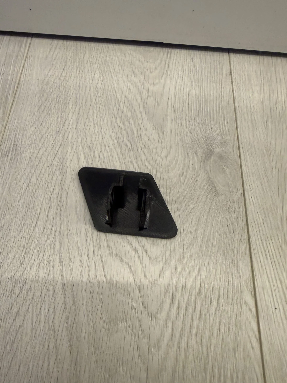 Poklopac prskalice fara kompatibilan sa BMW E90 - fotografija 2